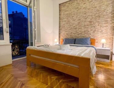 Apartment with Terrace