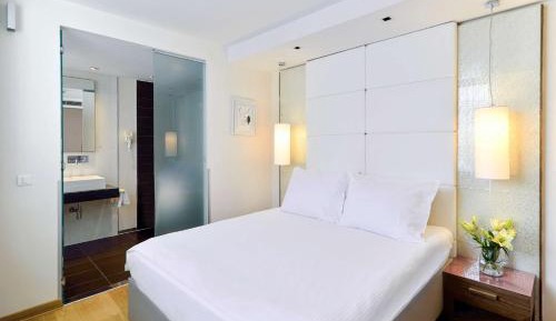 Junior Suite - Historical City View