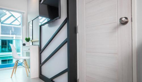 Two Connecting Double or Twin Rooms