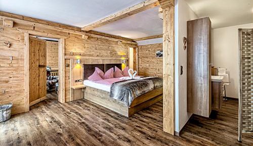 Superior Suite with Balcony