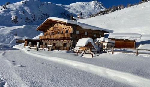 Four-Bedroom Holiday Home
