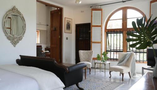 Superior King Suite