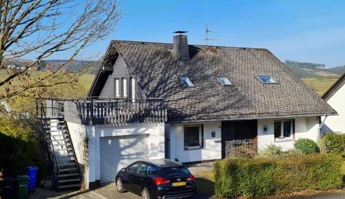 Five-Bedroom Villa