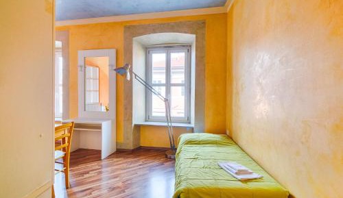 Studio (3 Adults)