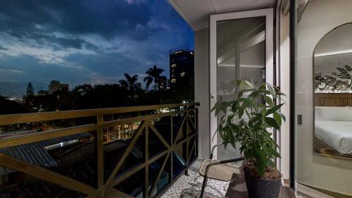 King Room with Balcony