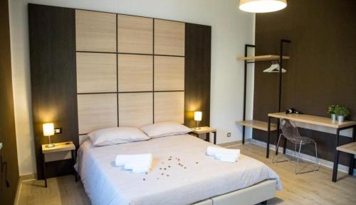 Double Room with Shared Bathroom