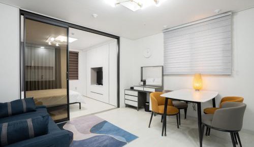Twin Room with Extra Bed