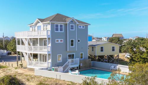 Four bedroom holiday home 