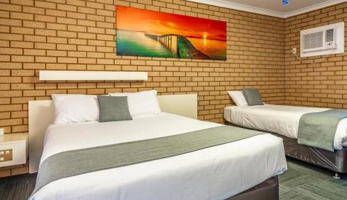 Classic Double/Twin Room