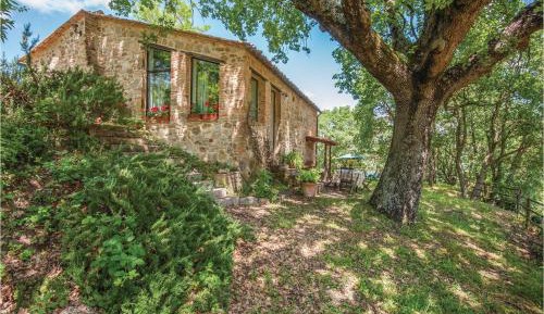 One-Bedroom Holiday Home