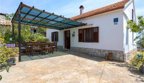 Two-Bedroom Holiday Home