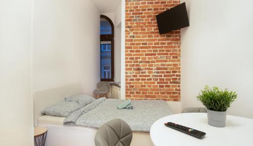 Quadruple Room with Shared Bathroom