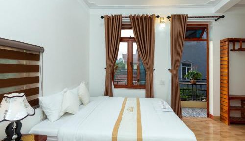 Family Room with Balcony