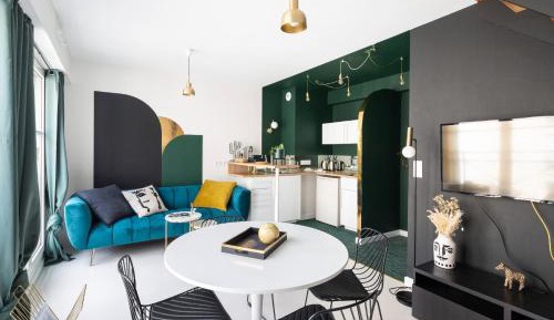 One-Bedroom Apartment