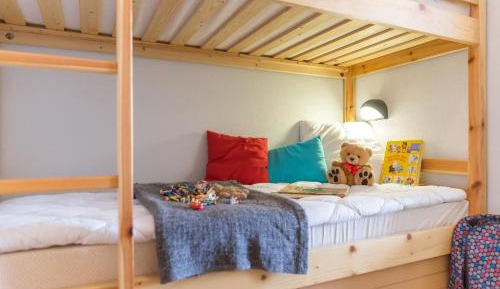 Two Connecting Studio with Two Sleeping Alcoves and Balcony (8 People)