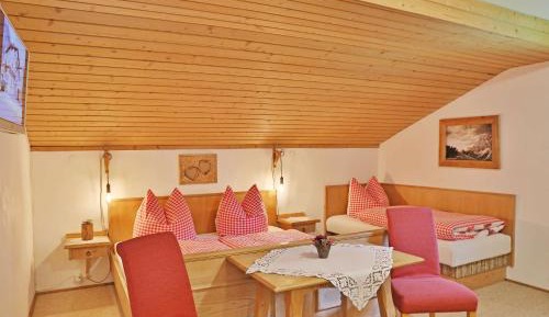 Two-Bedroom Apartment with Garden View