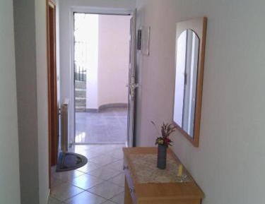 One-Bedroom Apartment with Balcony