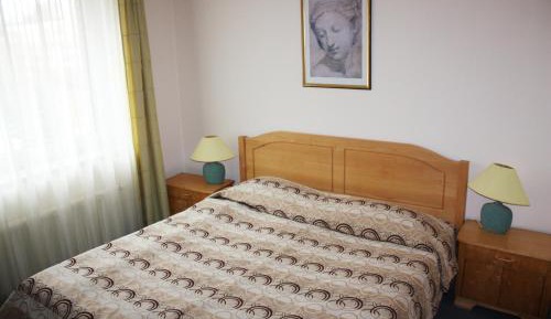 Economy Twin Room