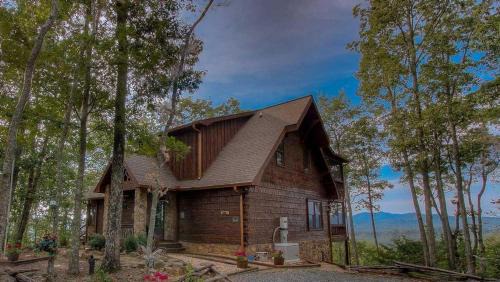 Four-Bedroom Holiday Home