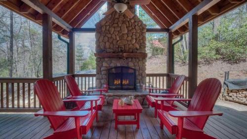 Three-Bedroom Holiday Home 