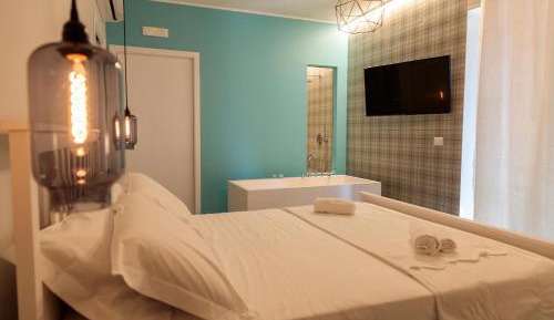 Double Room with Spa Bath