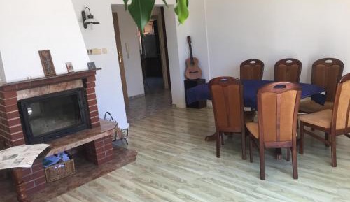 One-Bedroom Family Apartment