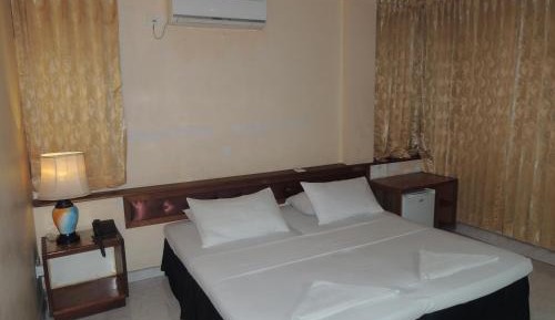 Double or Twin Room with City View