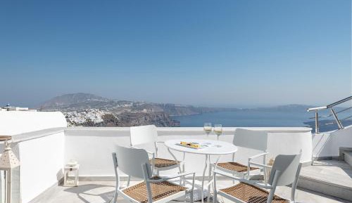 Suite with Caldera View