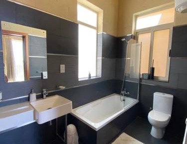 Deluxe Double Room with Balcony and Sea View