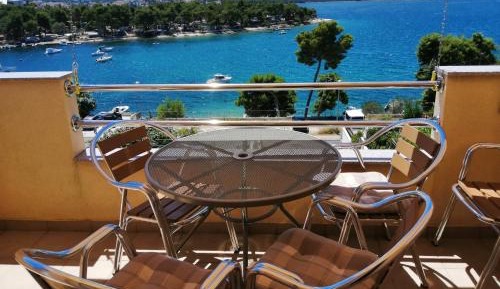 Apartment with Sea View