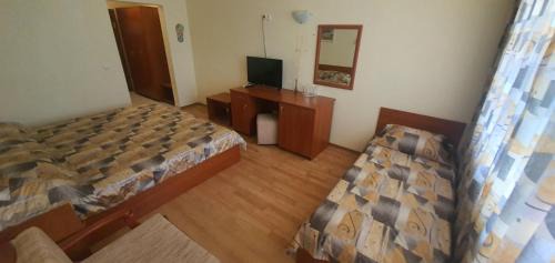 Triple Room with Balcony