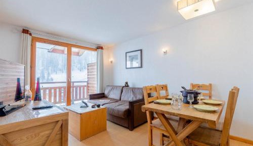 1 or 2-Room Apartment + Extra Sleeping Space with slopes view (6 adults) (BBO)