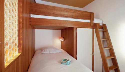 Studio with Sleeping Alcove (4 People)