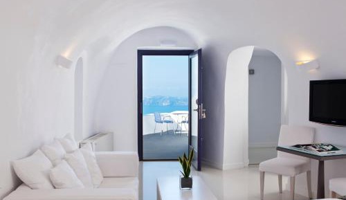 Superior Οutdoor Jetted Tub Suite