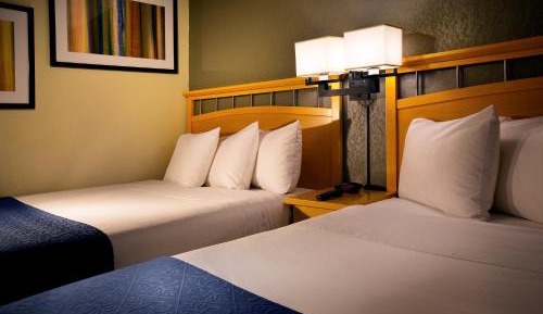 Double Room with Two Double Beds - Non-Smoking