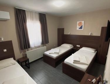 Classic Triple Room
