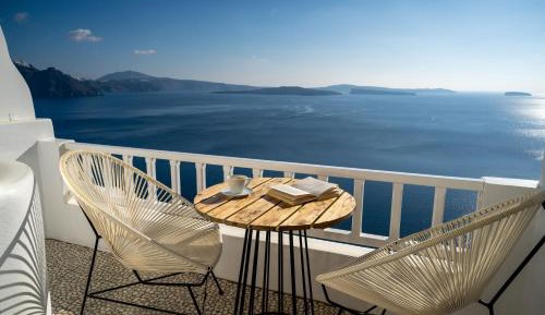 Classic Room with Hot Tub and Caldera View