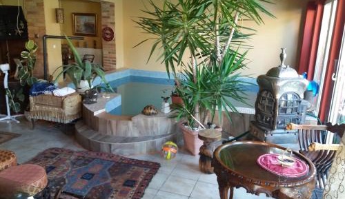 Apartment with Pool View 