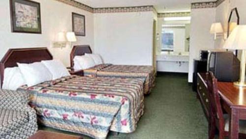 Double Room with Two Double Beds - Non-Smoking