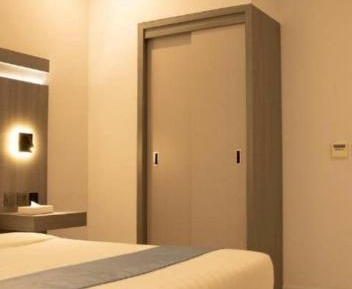 Large Double Room