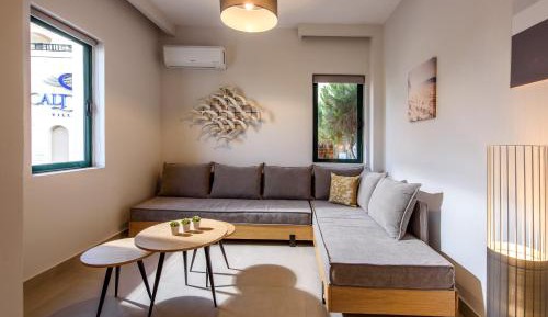 One Bedroom Apartment Sea View