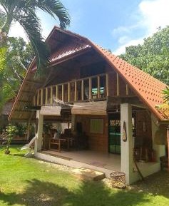 Villa with Garden View