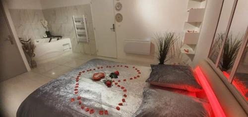 Suite with Hot Tub