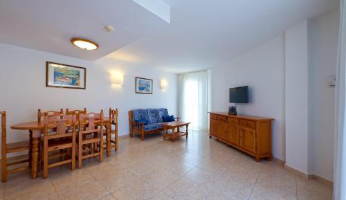 Duplex Apartment (4 Adults)
