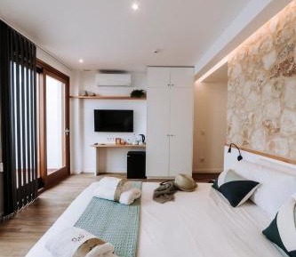Double Room with Patio