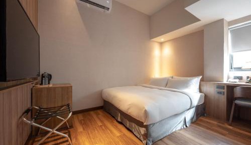 Suite with City View