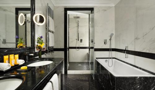 Prestige Room