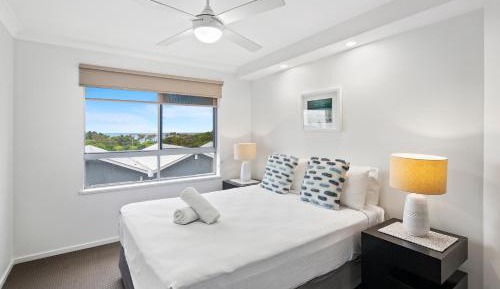 Two-Bedroom Ocean View SPA Apartment