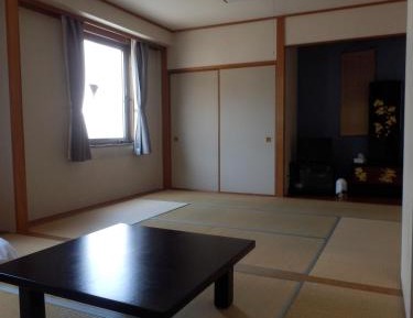 Japanese-Style Room