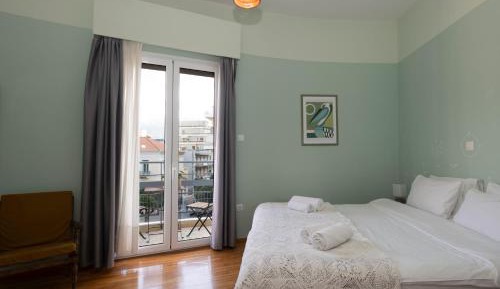 One-Bedroom Apartment with Balcony